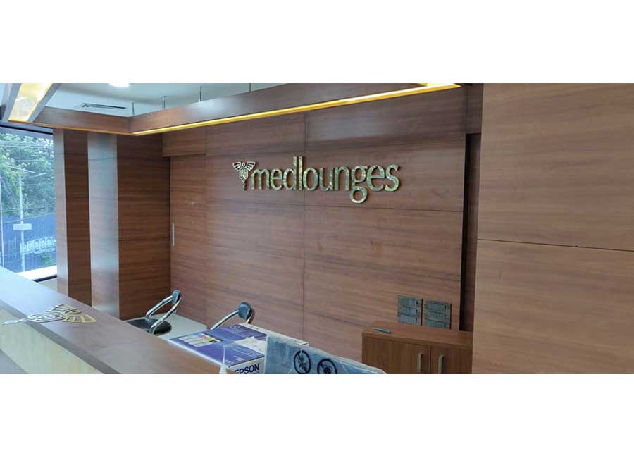 Med Lounges Brass Letters